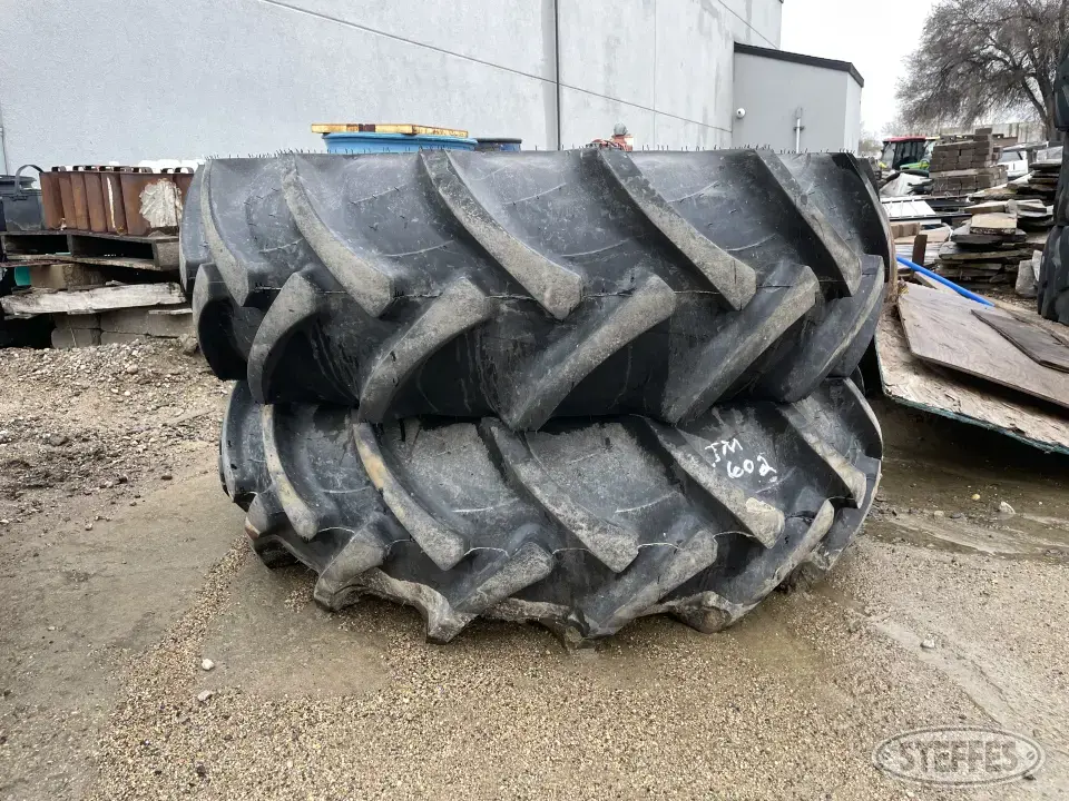 Galaxy AgriTrac II Tractor-Implement Tire