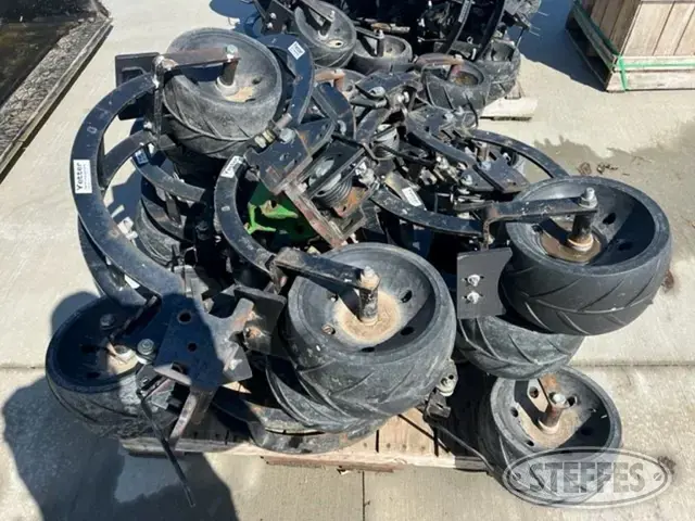 Yetter 6200