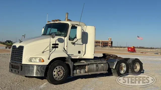 2009 Mack CXU613