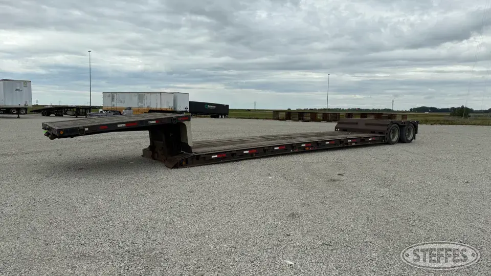 1995 Trail King Lowboy Trailer