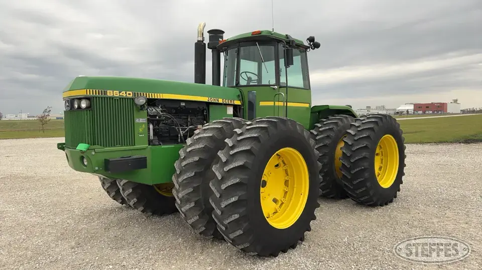 1981 John Deere 8640 4WD Tractor