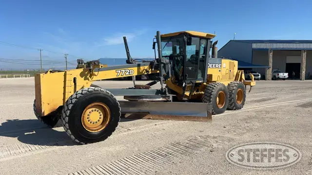2008 Deere 772D