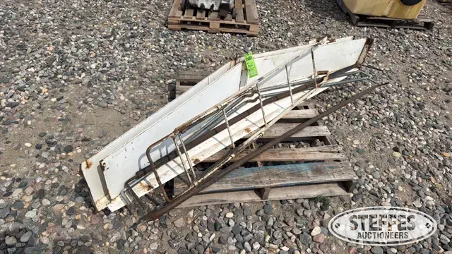 Roll tarp parts