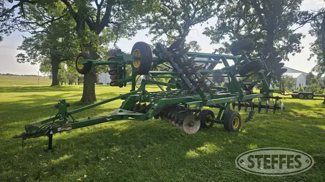 John Deere 512