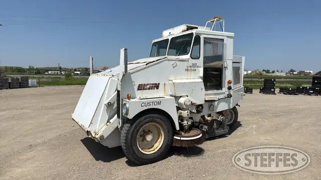 1989 Elgin Pelican Custom