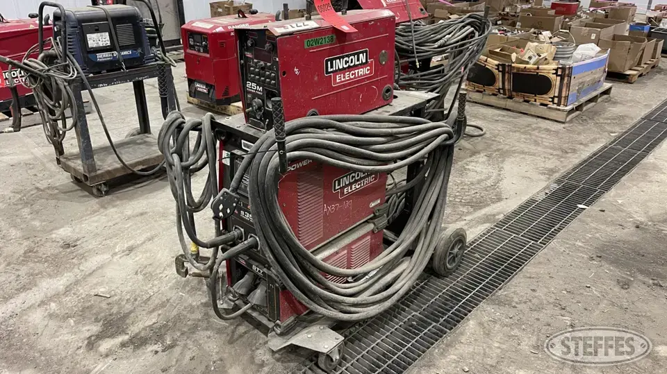 Lincoln Electric S350 Power Wave Welding