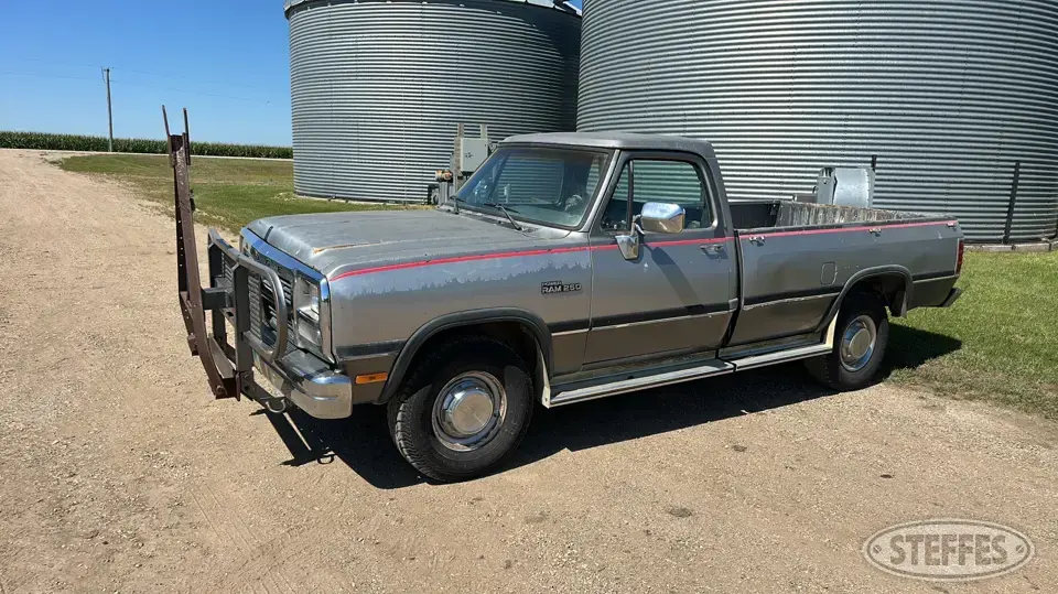 1992 Dodge Power Ram 250 3 Quarter Ton Pickup