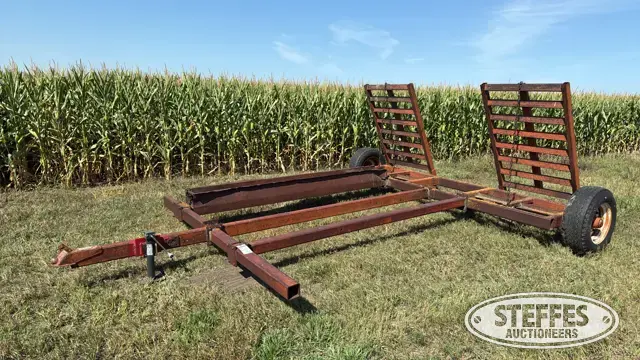 Single axle swather transport trailer