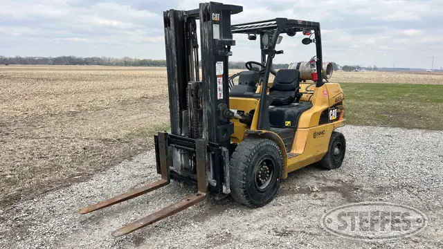2016 CAT GP50CN1