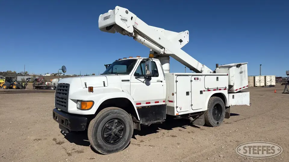 1997 Ford F-800 Bucket Truck