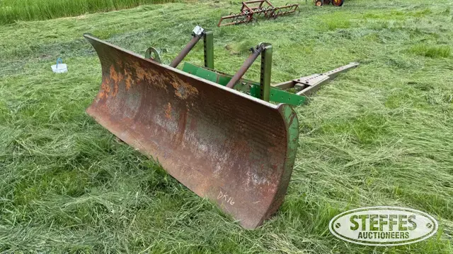 John Deere front mount blade