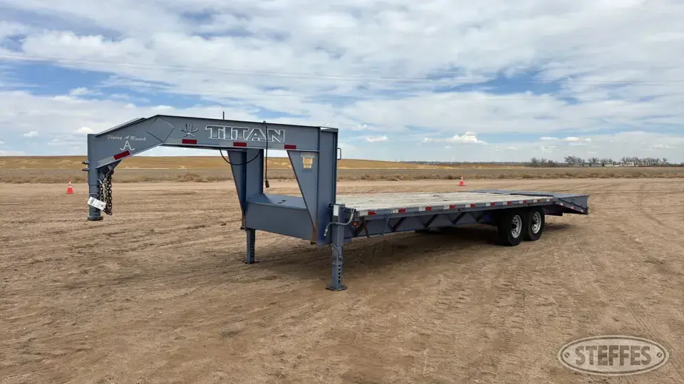 2011 Titan BF9167 Flatbed Trailer