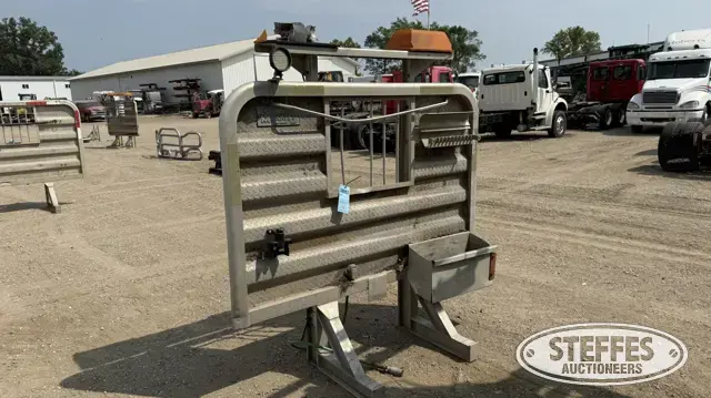 Merritt headache rack
