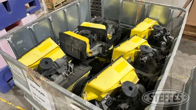 (26) John Deere ME5 planter meters