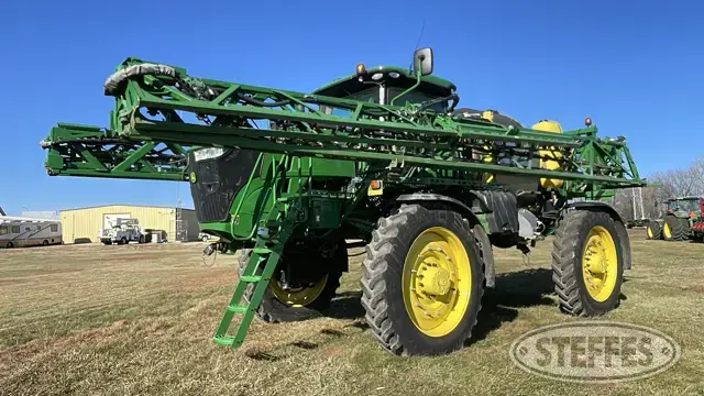 2021 John Deere R4045