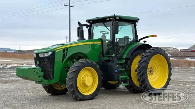 2019 John Deere 8320R