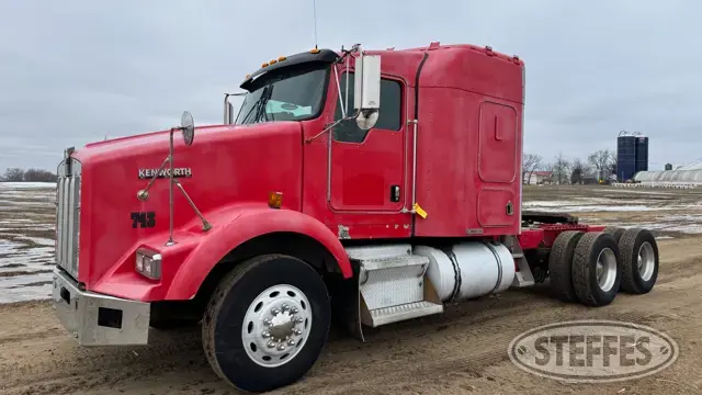 2003 Kenworth T800