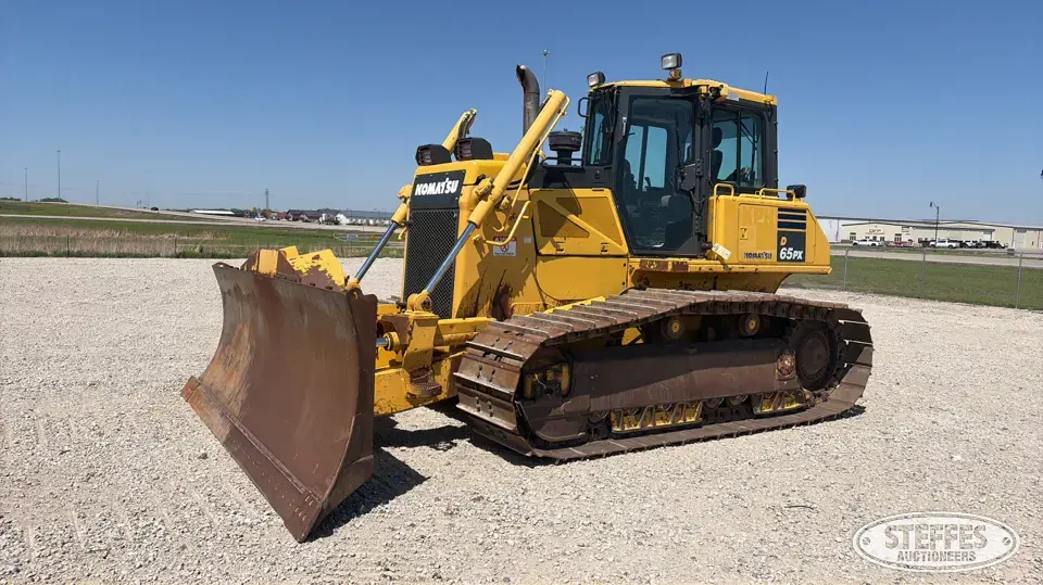 2011 Komatsu D65PX-17 Dozer