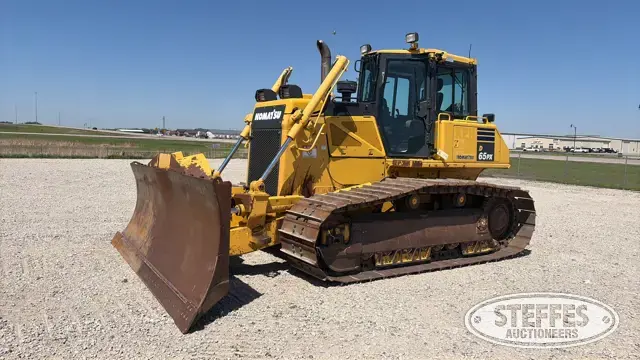 2011 Komatsu D65PX-17