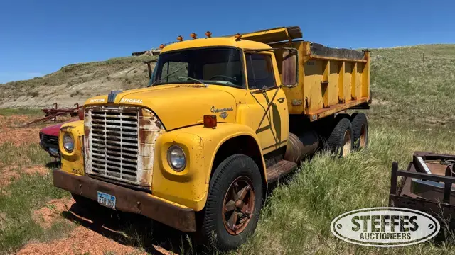 1970 International Loadstar 1800