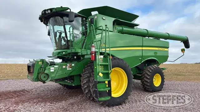 2022 John Deere S770