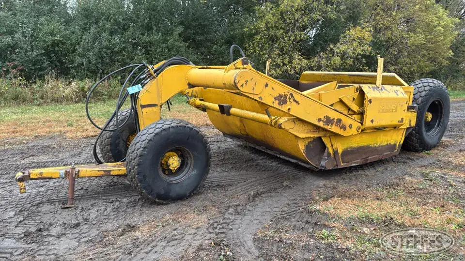 Ashland Industries I-110 Pull Scraper