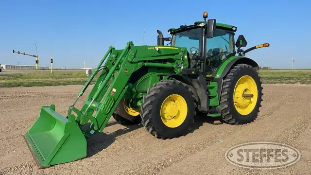 2023 John Deere 6R 195