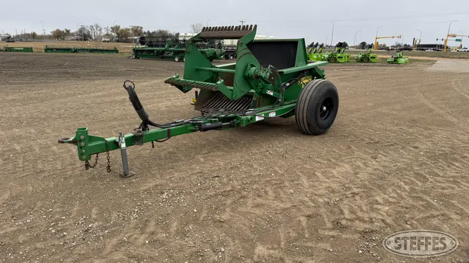 2017 Summers 700 Rock Picker
