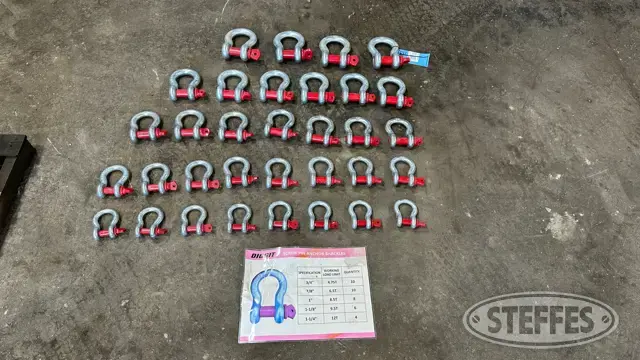 (18) Diggit screw pin anchor shackles