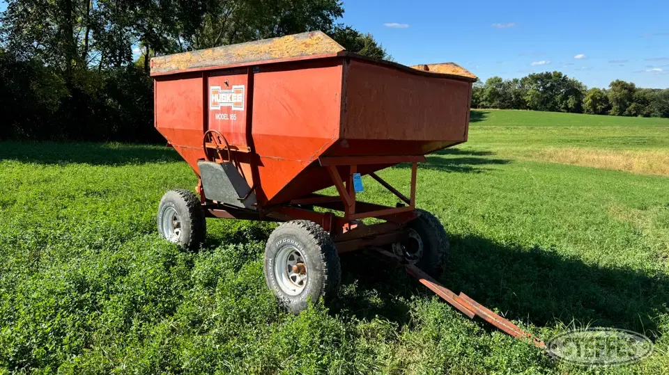 Huskee 165 Gravity Box