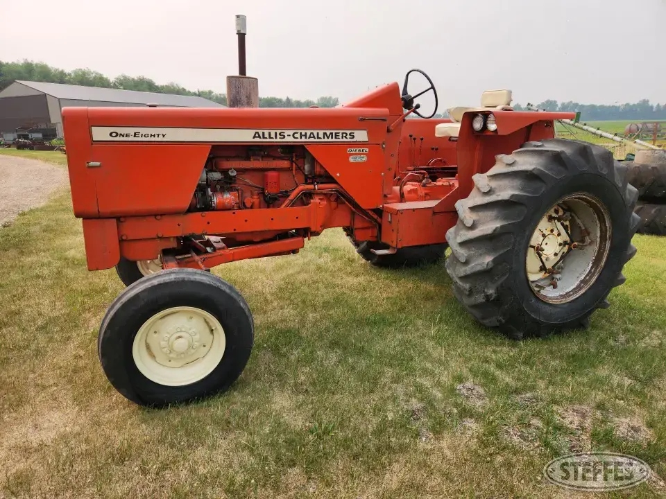 1967 Allis Chalmers 180 Collectible Tractor