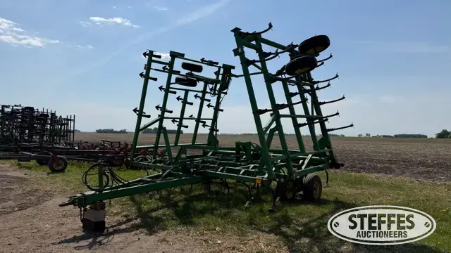 John Deere 980