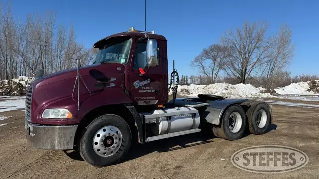 2005 Mack Vision CX613