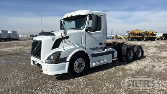 2006 Volvo VNL