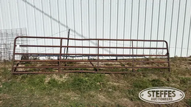 Gate