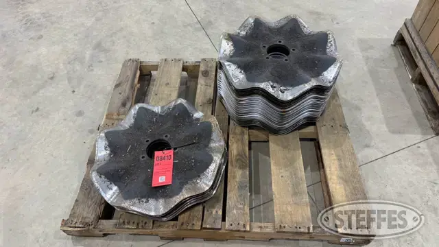 (44) Salford vertical tillage blades