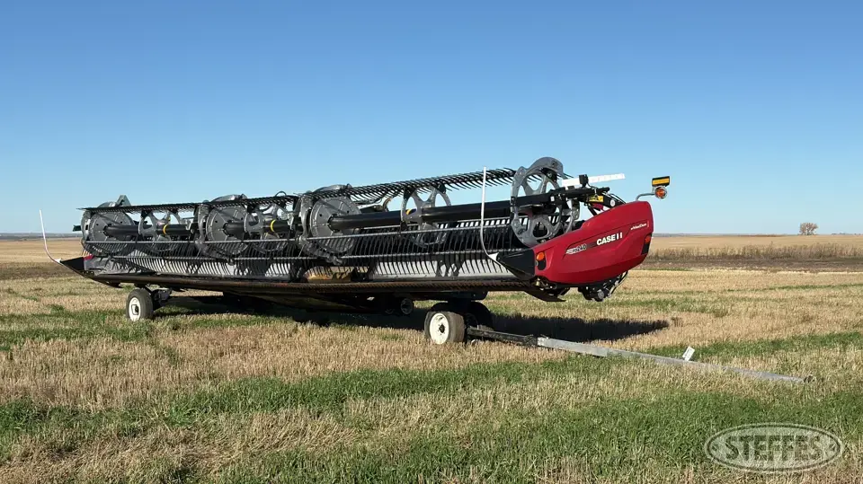 2023 MacDon FD240 Draper Head