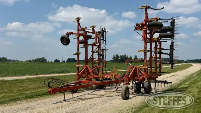 1996 Bourgault 9200