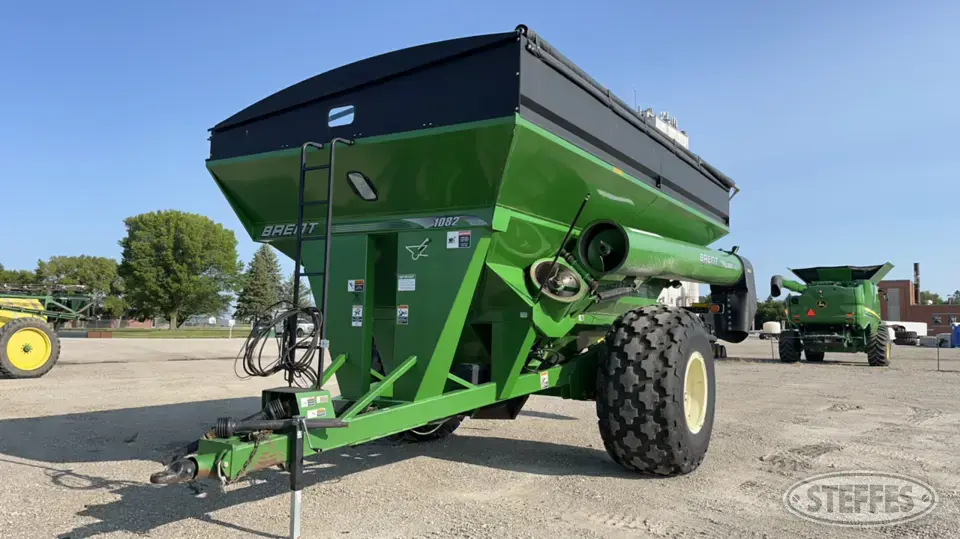Brent 1082 Grain Cart