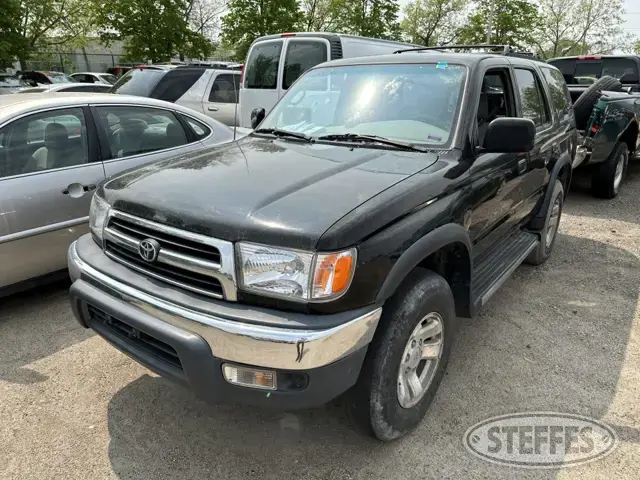 1999 Toyota 4Runner SR5