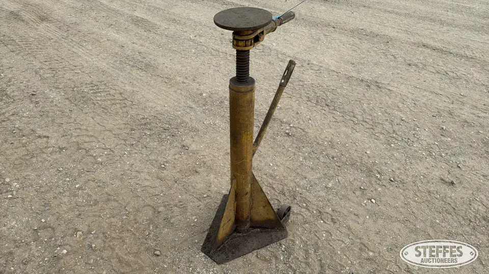 Trailer stabilizing jack General Tools and Shop Supply