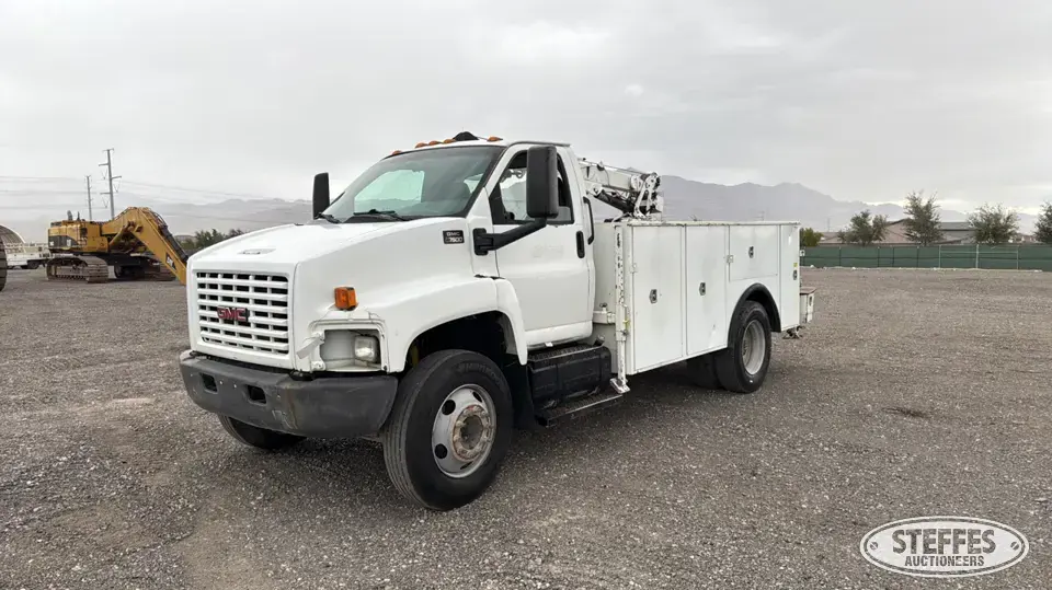 2003 GMC C7500 Service Utility Truck
