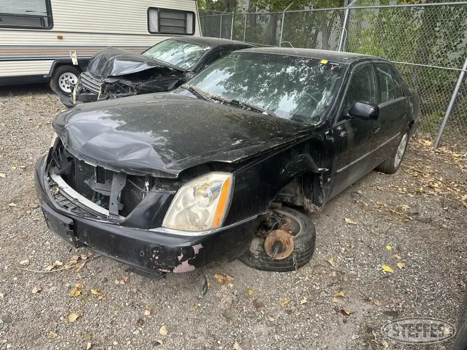 2006 Cadillac DTS Car