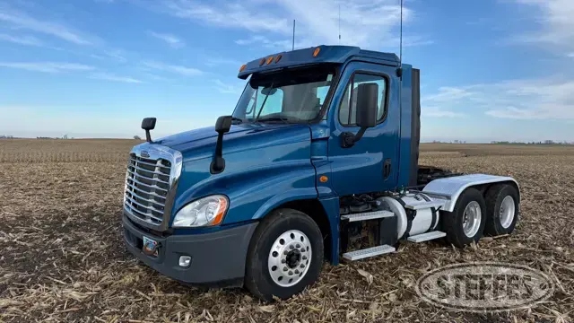 2013 Freightliner Cascadia 125