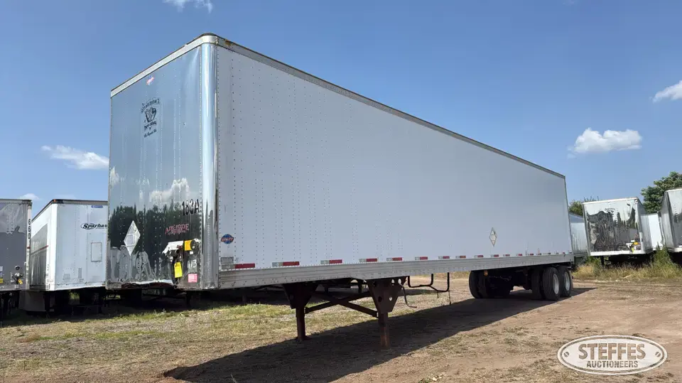 2009 Utility VS2DX Van Trailer