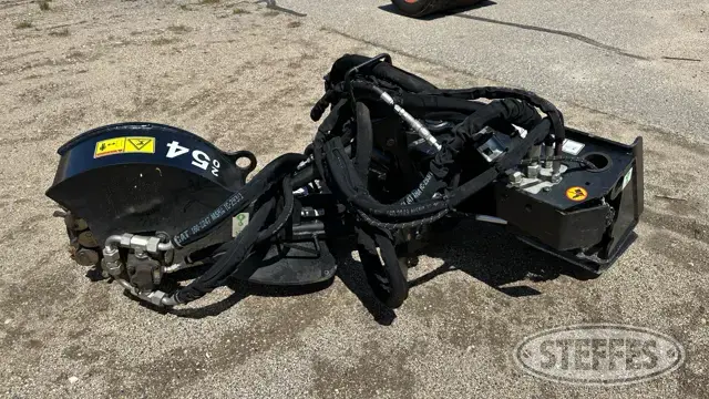 2019 CAT SG18B