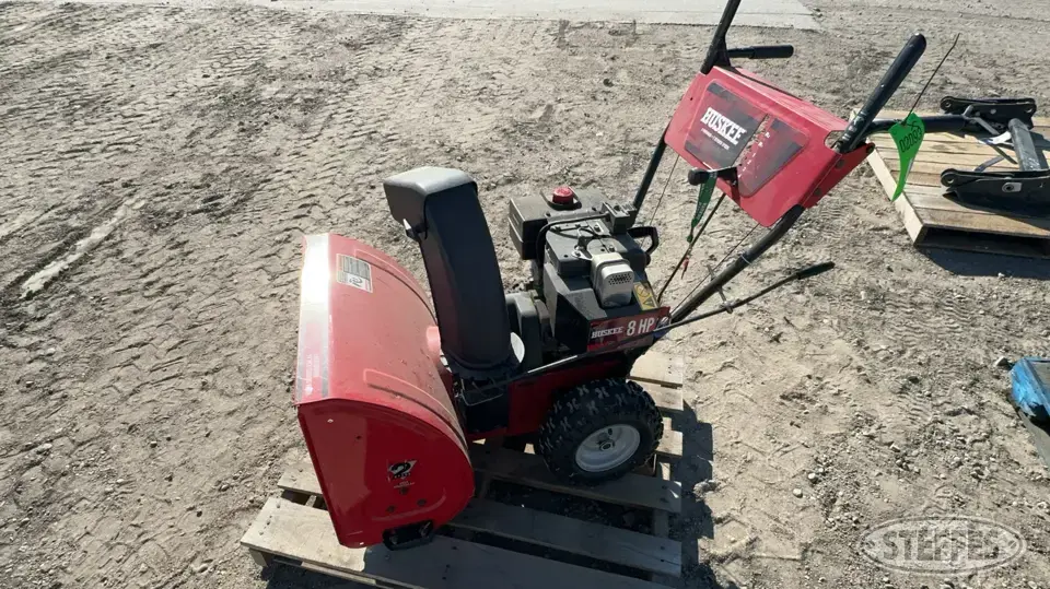 Huskee 824 Self-Propelled Snowblower