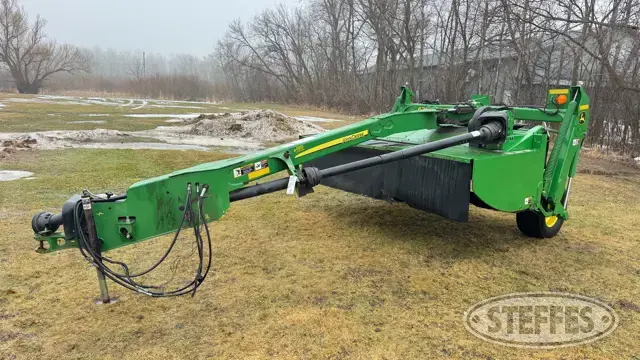 2012 John Deere 630 MoCo
