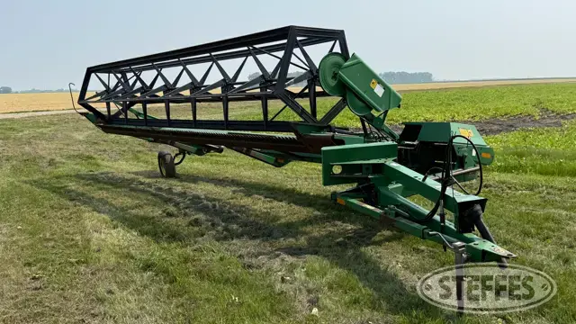 John Deere 590