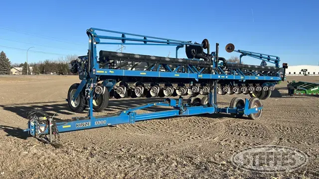 2009 Kinze 3600